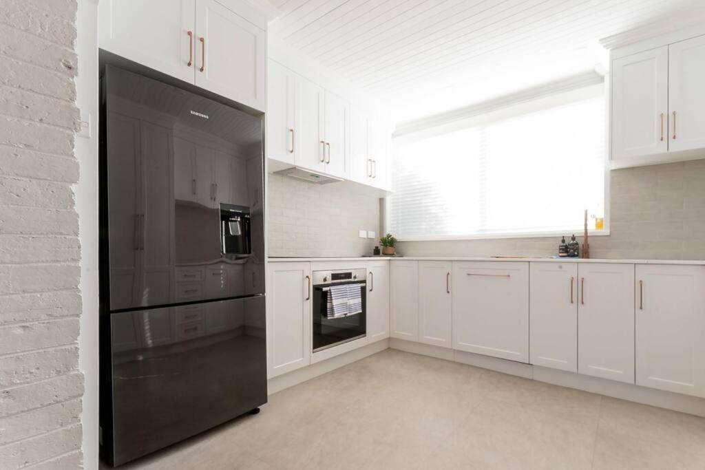 Historic Beauty In The Cbd! Parking And Wifi Apartamento Launceston Exterior foto