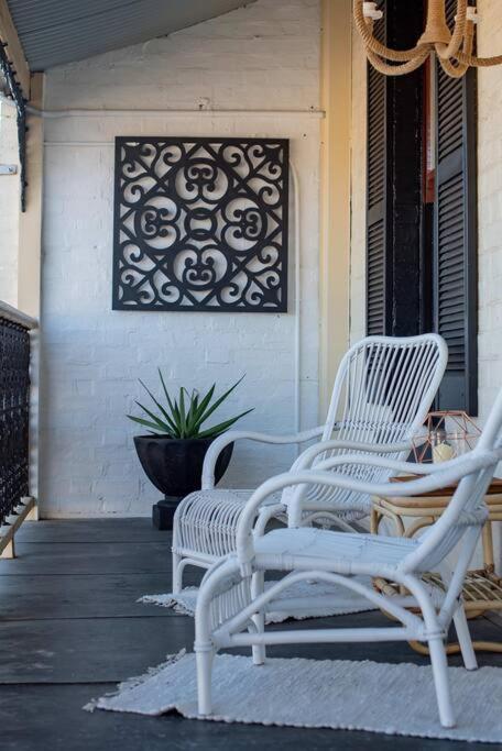 Historic Beauty In The Cbd! Parking And Wifi Apartamento Launceston Exterior foto