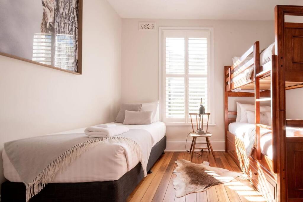 Historic Beauty In The Cbd! Parking And Wifi Apartamento Launceston Exterior foto